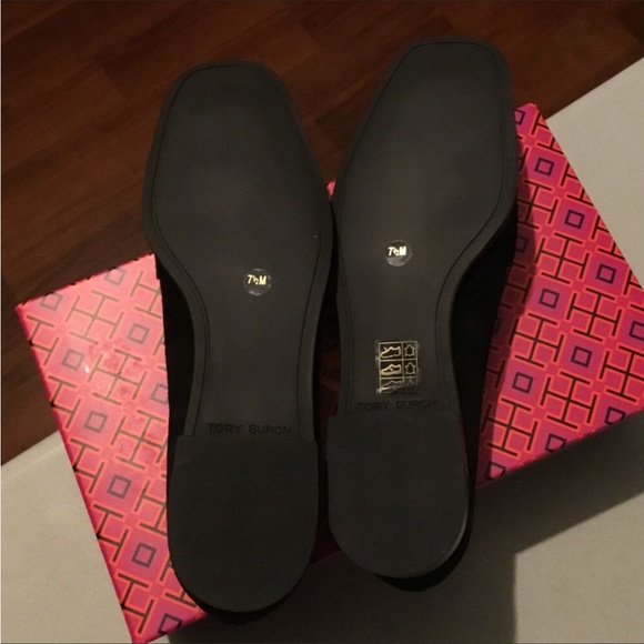 TORY BURCH-WEEKEND SALE - Picture 10 of 16